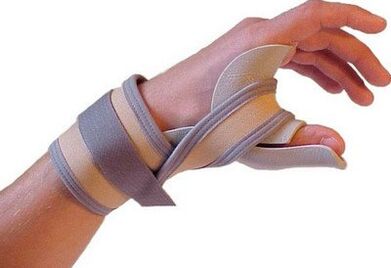Fixation du pouce de la main pour les blessures